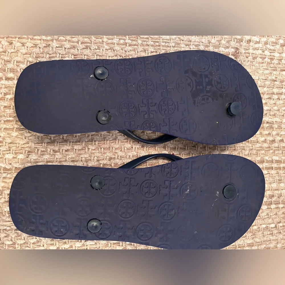 Tory Burch Flip Flop Sandals Women Size 7 Blue Logo Slip On Preppy Resort Shoes - Picture 5 of 5